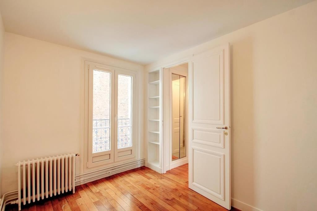 11-CHAMBRE